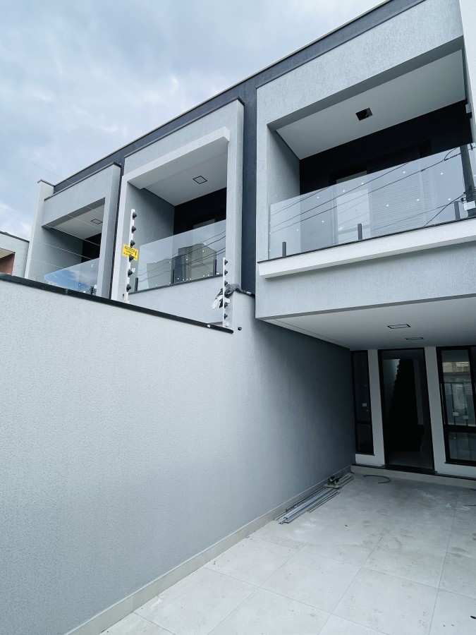 Sobrado à venda com 3 quartos, 80m² - Foto 1
